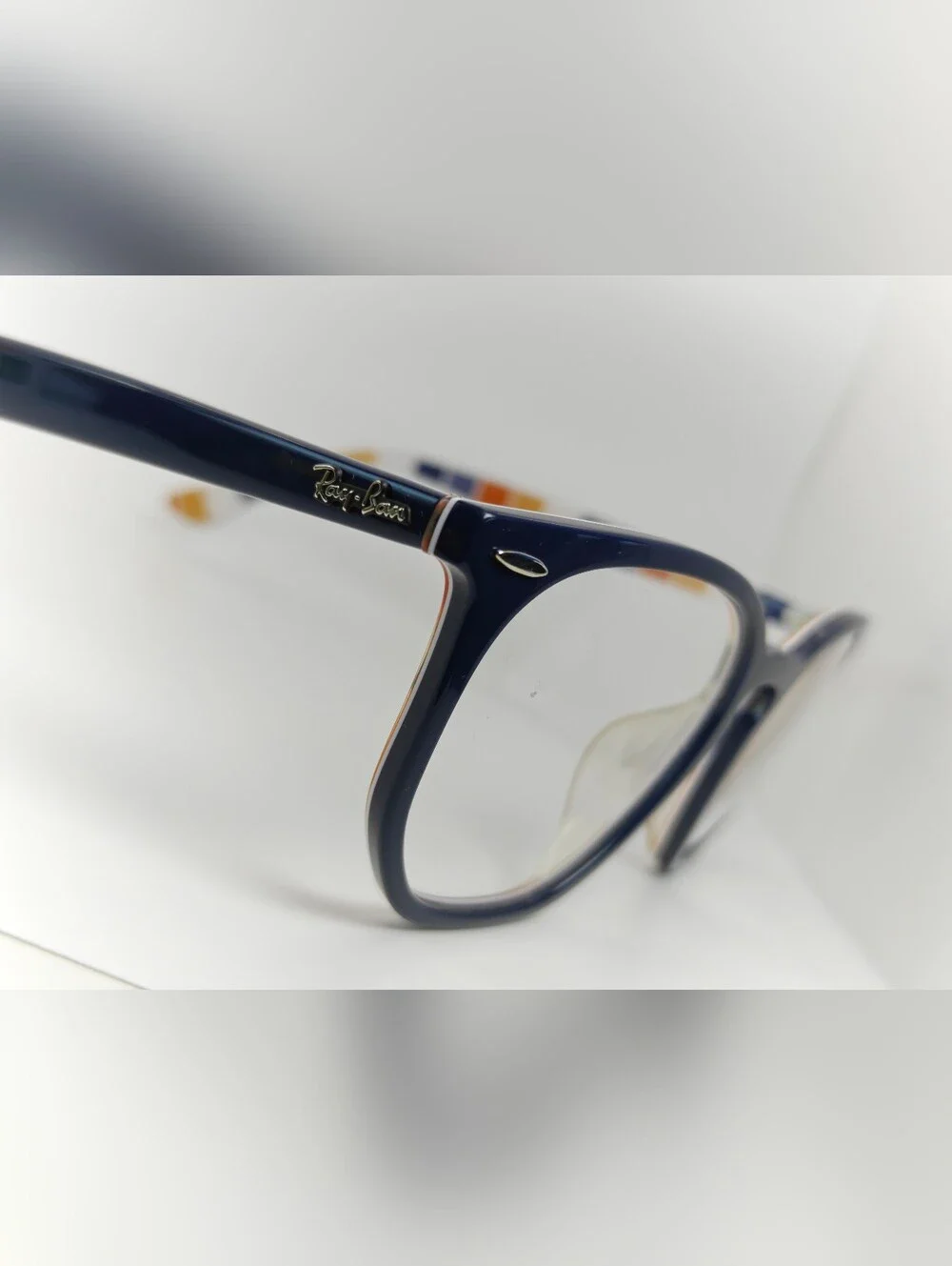 RB 7151R Ray-Ban Navy Blue Round Full-Rim Optical Frames.
